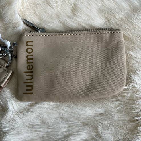 Lululemon  Pouch Wristlet