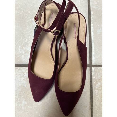 Loft  Maroon Burgundy Ankle Strappy Suede Low Heels Womens Size 9.5M