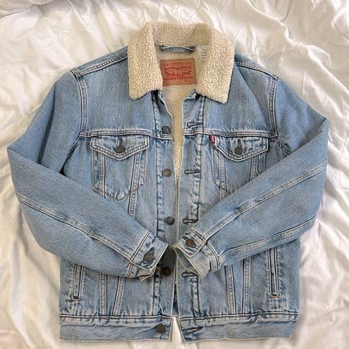 Levi’s Sherpa Lined Trucker Jacket Women’s