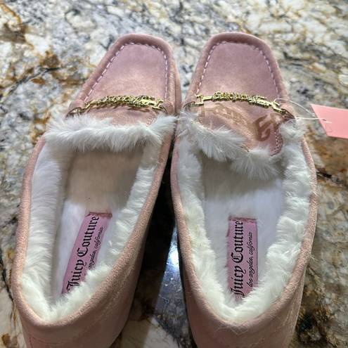 Juicy Couture NWT  suede Moccasin