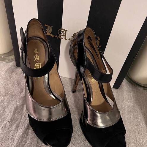 L.A.M.B. Gwen Stefani Platform Heels Blk/Gun Metal Strappy Shoes Sz 7 No Box