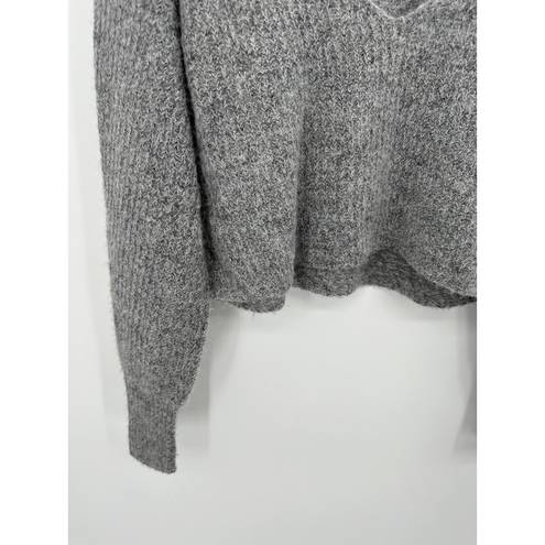 Babaton The Group by  Aritzia Sweater Women 2XS Grey V-Neck Long Sleeve Cropped