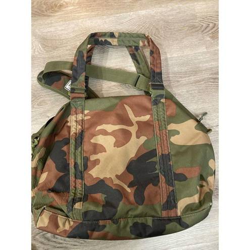 Krass&co Herschel Supply . Strand Camo Diaper Bag w/ Changing Pad Unisex Large