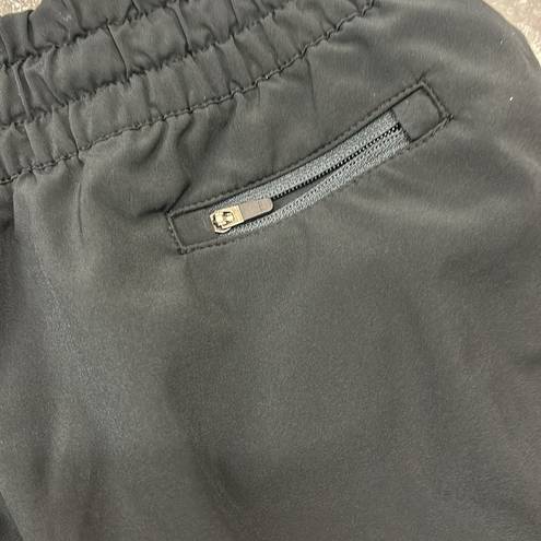 Vuori  Black Athletic Shorts Size Small