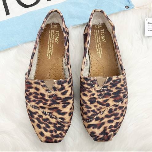 Toms  Animal Print flat loafer slip ons