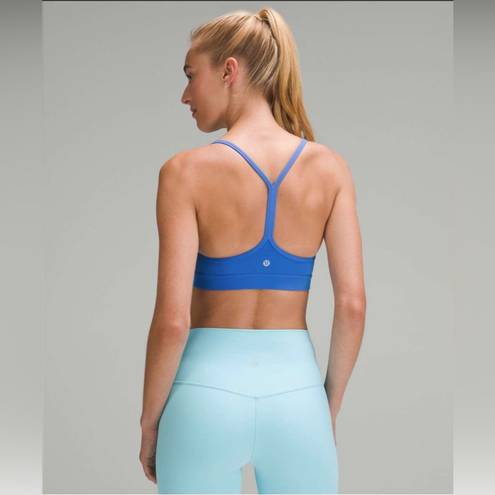 Lululemon  Flow Y Bra in Pipe Dream Blue Size 6