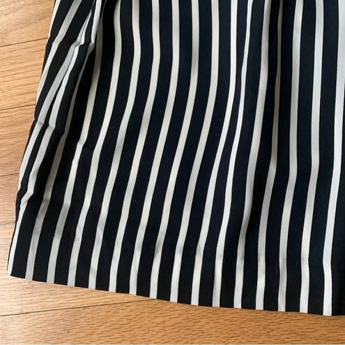 J.Crew  Mercantile High Waisted Black and White Striped Pleated Skirt Size 0