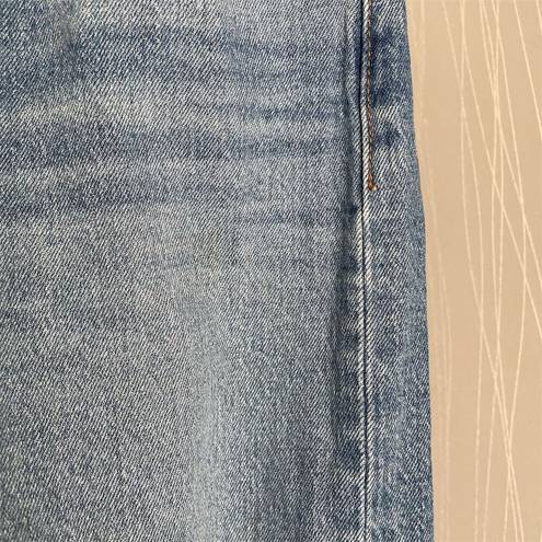 Levi’s Levi's Women's Wedgie Straight Jeans Size 28 Blue Distressed High Rise Cropped