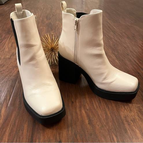 MIA  DRU Y2K CHUNKY WOMEN’S CHELSEA BOOT IVORY SIZE 7.5M