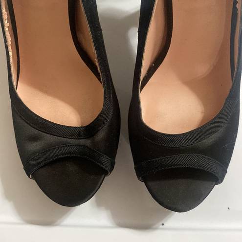 Betsey Johnson  Casey bow back satin mesh inset peep toe high heel shoes black 8