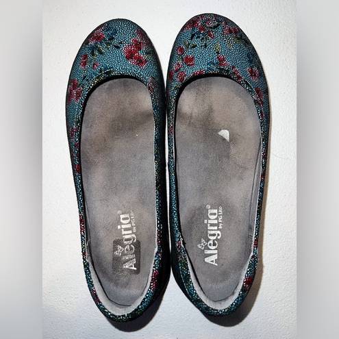 Alegria Darling  Floral Petal Slip Ons!