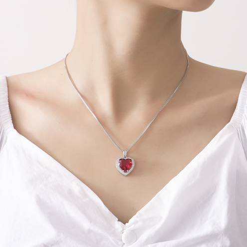 18K White Gold Plated Diamond Red Gemstone Ruby Love Heart Pendant Necklace for Women