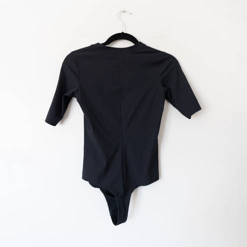 Spanx  Suit Yourself Ribbed Short Sleeve Bodysuit in Very Black Size Small