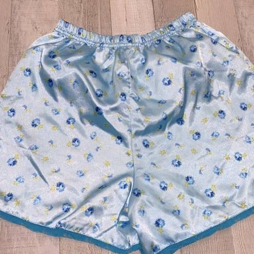 Vintage Blue  floral silky shorts size small