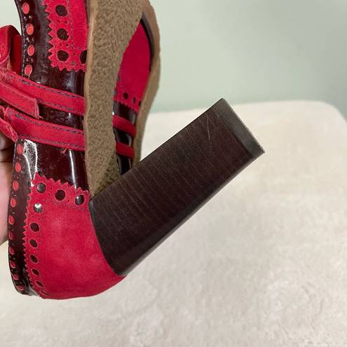 Juicy Couture  Women Red Leather Hole Buckle High Block Heel Mary Jane Shoes NWOT