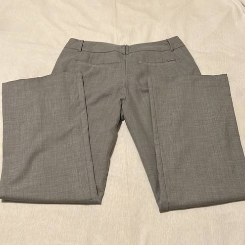 Krass&co NY& sz 10 average grey pants some stretch EUC