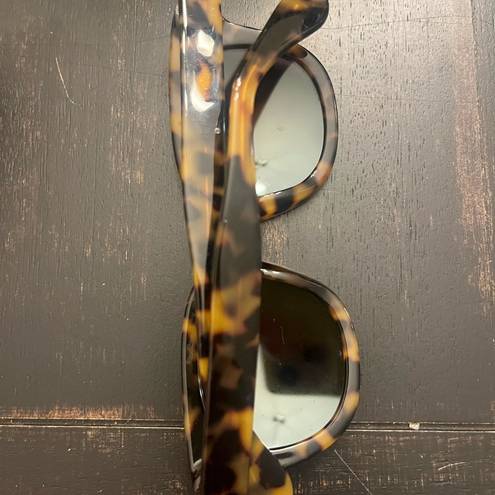 Madewell  blue mirrored and tortoise shell sun glasses