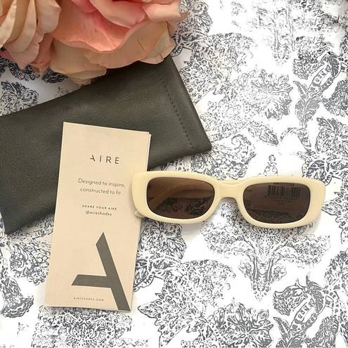 Revolve NWT  x AIRE Calisto Sunglasses in Iridescent Pineapple & Brown Mono