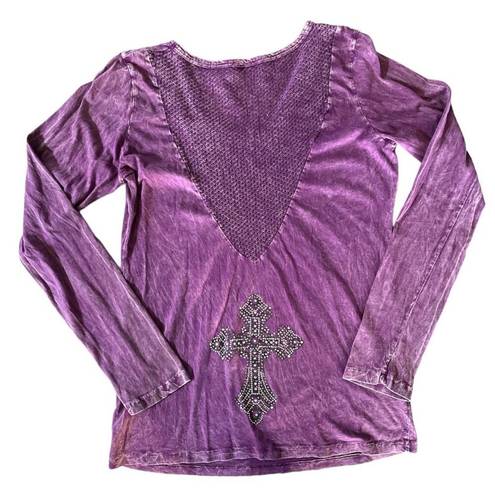 Vocal  Purple Stonewash Cross T-shirt with perforated Back Panel