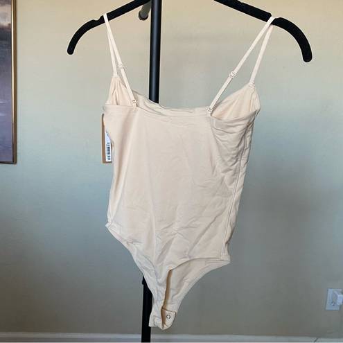 SKIMS  Fits Everybody Camisole Thong Bodysuit Sand/Beige NWT size S