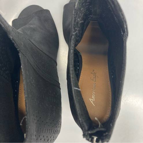 American Eagle  Outfitters peep toe heels black laser cut faux leather size 9.5