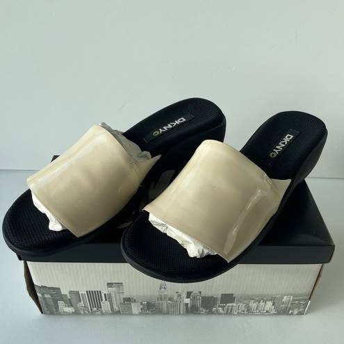 DKNY  Cream and Black Platform Sandals