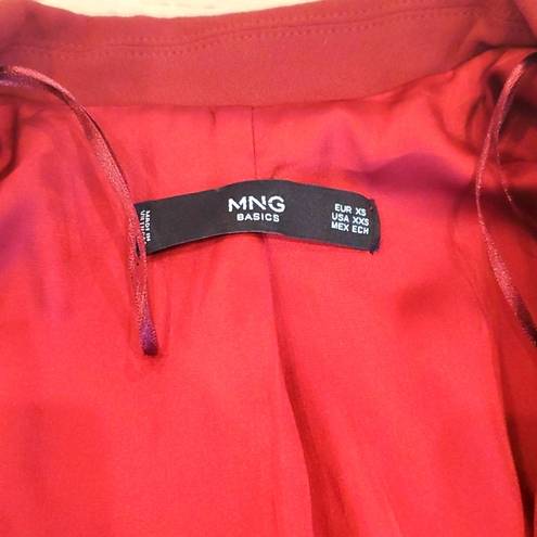 Mango  Essential Structure Woman's Red Blazer.