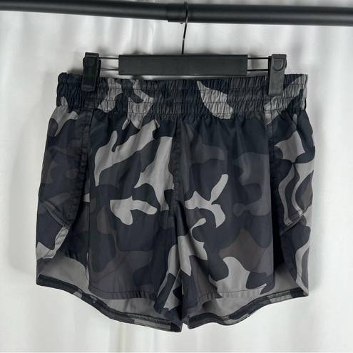 Athleta  Racer Run Short Small Camo black gray shorts running