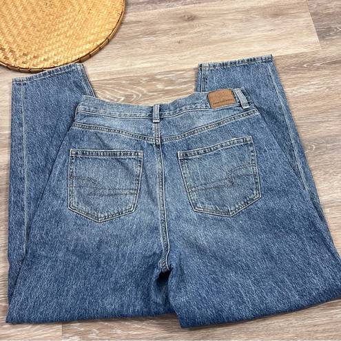 American Eagle relaxed mom jean distressed knees