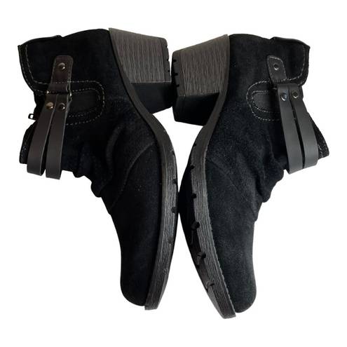 Earth Origins  Odel Suede Booties NWOT 6.5 Black