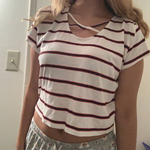 New Look White and red crop top T-shirt size 8