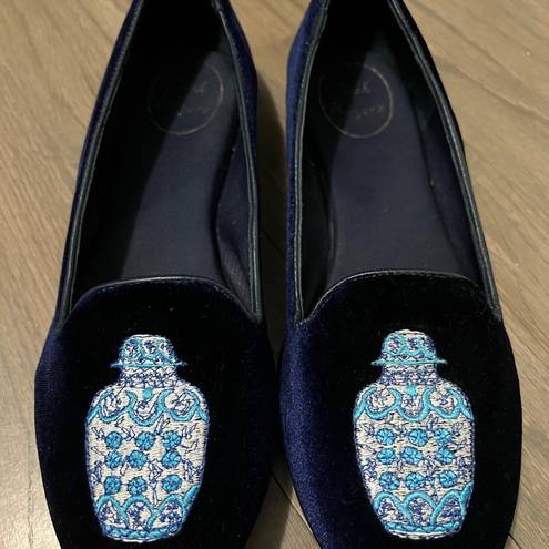 Jack Rogers Women’s  Ginger Jar Velvet flats 8.5. Midnight blue.