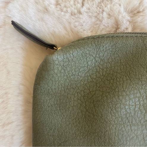 Anthropologie  Solid Lined Pebbled Faux Vegan Leather Green Zipper Clutch Pouch