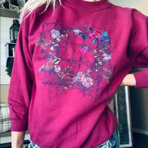 Northern Reflections Vintage  floral embroidery crewneck sweatshirt