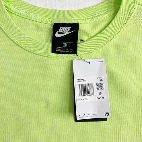 Nike  Women's Sportswear Wash Tank Top + Shorts Set Patch Ghost Green Lime Sz 2X