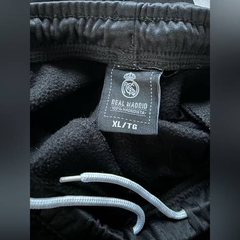 Real Madrid Sweatpants Black Size XL