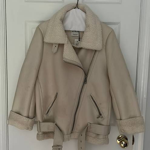 ZARA  fur zip up coat