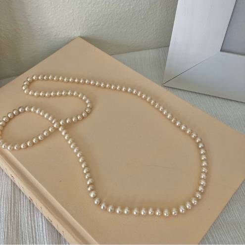 American Vintage Vintage “Ann” Yellow Ivory Pearl Necklace Elegant Simple Classic Style Feminine