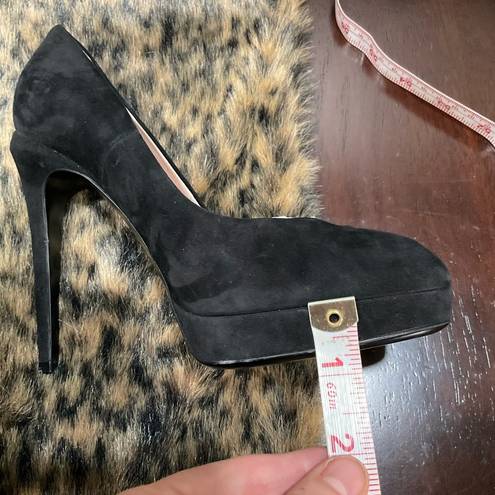 Fendi NWOT  ULTRA SOFT SUEDE STILETTOS