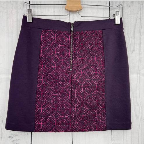 American Eagle  (6) Purple Jacquard Mini Pencil Skirt