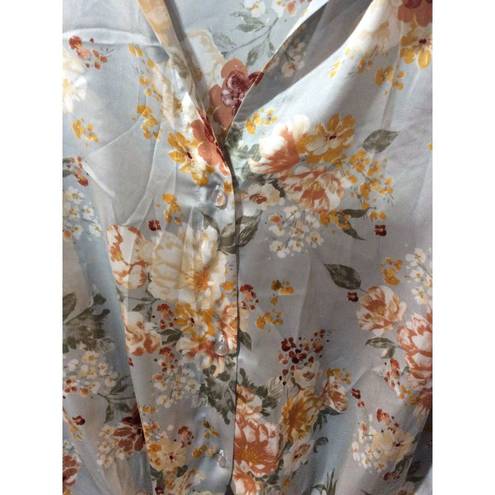 Cloud Chaser  women's silver button up knot front floral top size large L