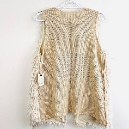 Poof *New*  Beige Super SIlky Soft Faux Fur & Crocket Knitted Vest ~ Medium