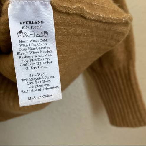 Everlane  The Cozy Stretch Pullover Wool Yak blend Camel Sweater size Small