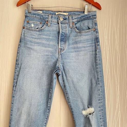 Levi’s Levi's Women's Wedgie Straight Jeans Size 28 Blue Distressed High Rise Cropped