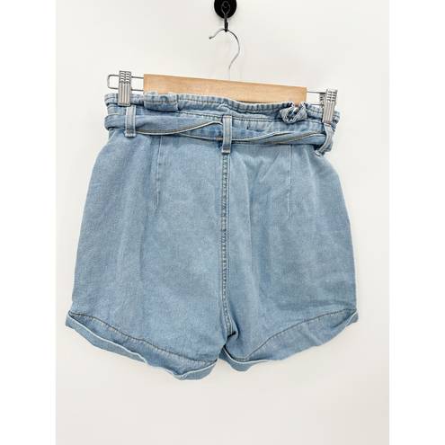 Krass&co Denim  Light Wash Blue Denim Paperbag High-Rise Shorts Women's Size 4