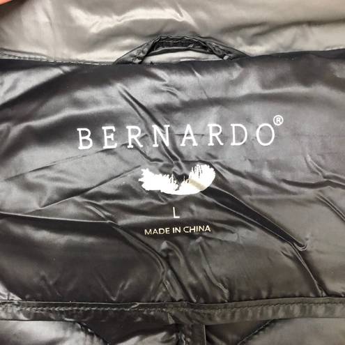 Bernardo  Packable Hooded Jacket