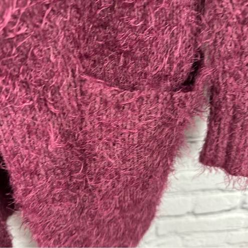 Pink Lily  Cardigan Sweater Soft Fuzzy Eyelash Knit Front Pockets Burgundy M