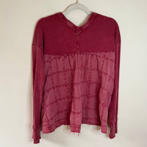 Pilcro Anthropologie Henley V-Neck Raw Hem Cotton Long Sleeve Swing Top Red