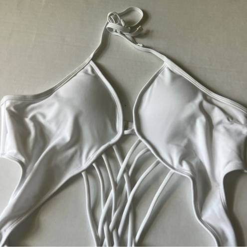 Fabletics NWOT  Halah one piece white xl strappy Monokini