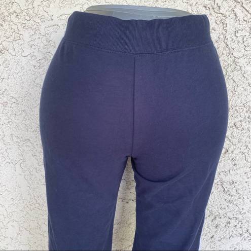 St. John’s Bay  Petite Navy Workout/Lounge Capris